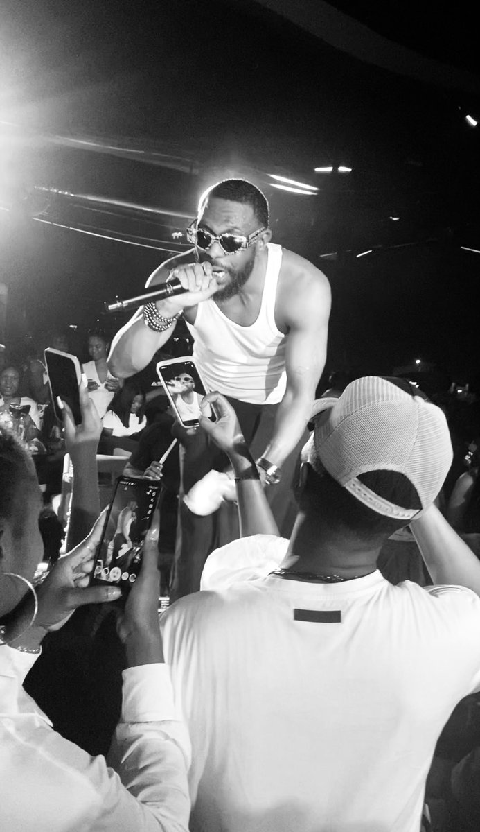timayatimaya's tweet photo. I Have No Stopping Time ⚡️⏳🎤
#ChuloWay https://t.co/qvULO9i5Cz