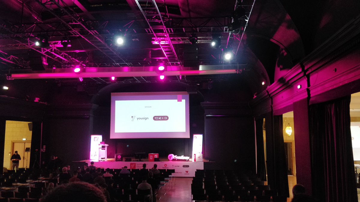 portail_pro's tweet photo. L'équipe PortailPro est présente au #Symfony_Live Paris 2022. N'hésitez pas à venir nous rencontrer entre les différentes conférences proposées. https://t.co/iFla1vZV0O