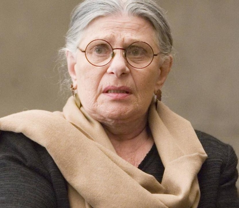 ians_india's tweet photo. Stage and screen veteran actress #RaeAllen, passed away on Wednesday at the age of 95, reports 'Variety'.
A Tony Award winner, Rae is best remembered for her role as nosy reporter Gloria Thorpe in 'Damn Yankees' and as Quintina Blundetto on 'The Sopranos'. https://t.co/dFX4iKGYjf