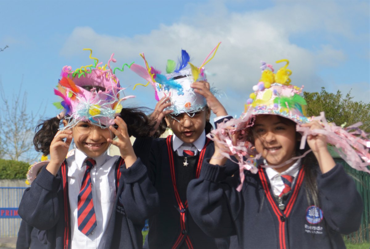 RiversideMhead's tweet photo. KS1 Easter bonnet parade 🐰🐣It was great to see so many parents in school this morning supporting their children to make the most wonderful Easter bonnets. https://t.co/js24MvBom3