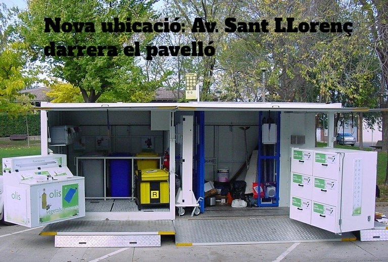 aj_SJV's tweet photo. Si tens restes d'oli de cuinar, bombetes, piles, aparells electrònics petits que no saps a on llançar, demà 8 d'abril, la deixalleria mòbil serà a l'Av. de Sant Llorenç, darrera el pavelló.
⏲Horari: de 10 del matí a 2 del migdia i de 4 a 7 de la tarda #Vilatorta @residuscat https://t.co/FtJ0DjRU9k