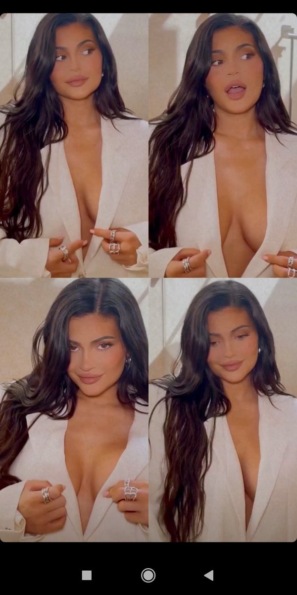 Do y'all understand that this whore needs her titties sucked in public or do I need to be more direct. RT if you down!!!😈