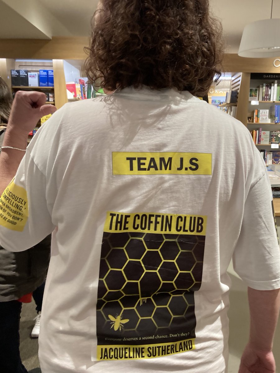 Thanks to <a href="/GuildfordBooks/">Waterstones Guildford</a> for a fantastic launch for <a href="/writerjac/">Jacqueline Sutherland</a>'s #TheCoffinClub last night!

We were buzzing to see all the enthusiasm for this brilliant book, including some rather special t-shirts 🐝🍯

Happy publication day, Jack! 🎉