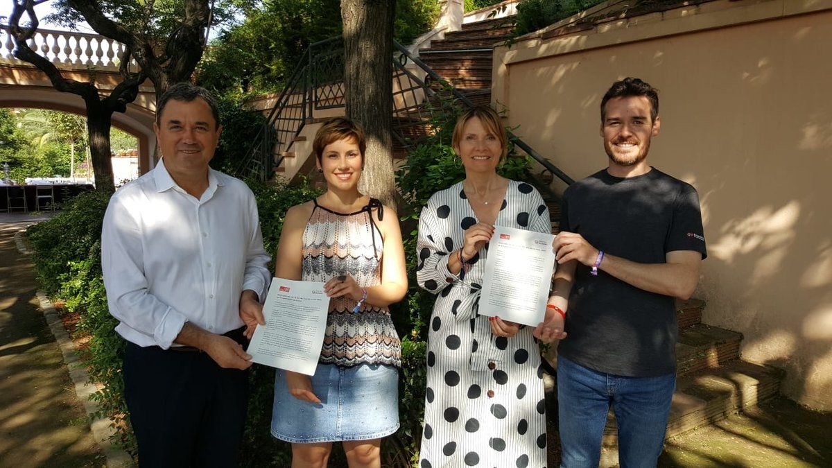 plataformastboi's tweet photo. 👉 Sobre l'entorn verd i natural de #SantBoi el govern municipal @psc_santboi @SantBoiEnComu ha projectat l'impacte de la construcció de 1.304 nous habitatges!, amb un increment mitjà de 3.912 nous🚗, +pol·lució, +👥, +contaminació, menys recursos.
Boig per la salut?🤔#Defensem https://t.co/hxmcXZETQD