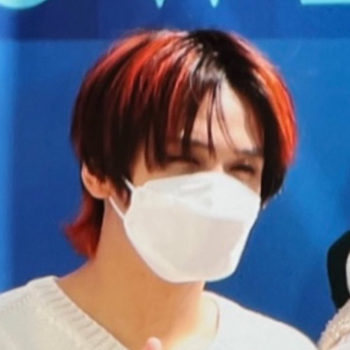 haelovs tweet picture