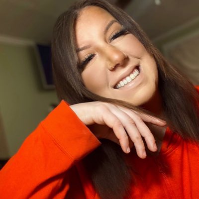 jaclynkholmes's tweet photo. #NewProfilePic https://t.co/0SYPgkMUcS