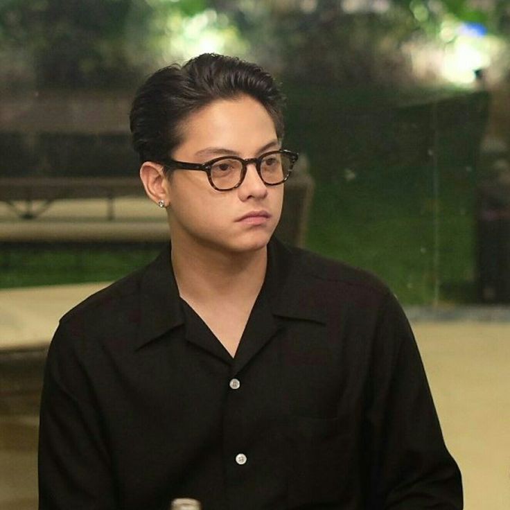 HirayaKathNiel's tweet photo. This hairstyle of Daniel Ford 💳💥💳💥💳💥 https://t.co/1S4Js7qIjW