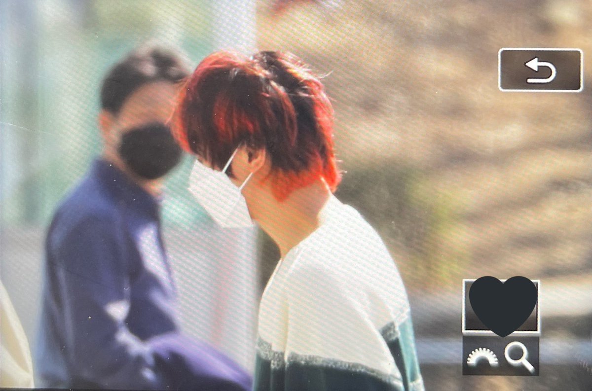 myhaechani's tweet photo. WHAT. THE. FAWG. WHAT . THE . HELL https://t.co/DRV3FY2LSF