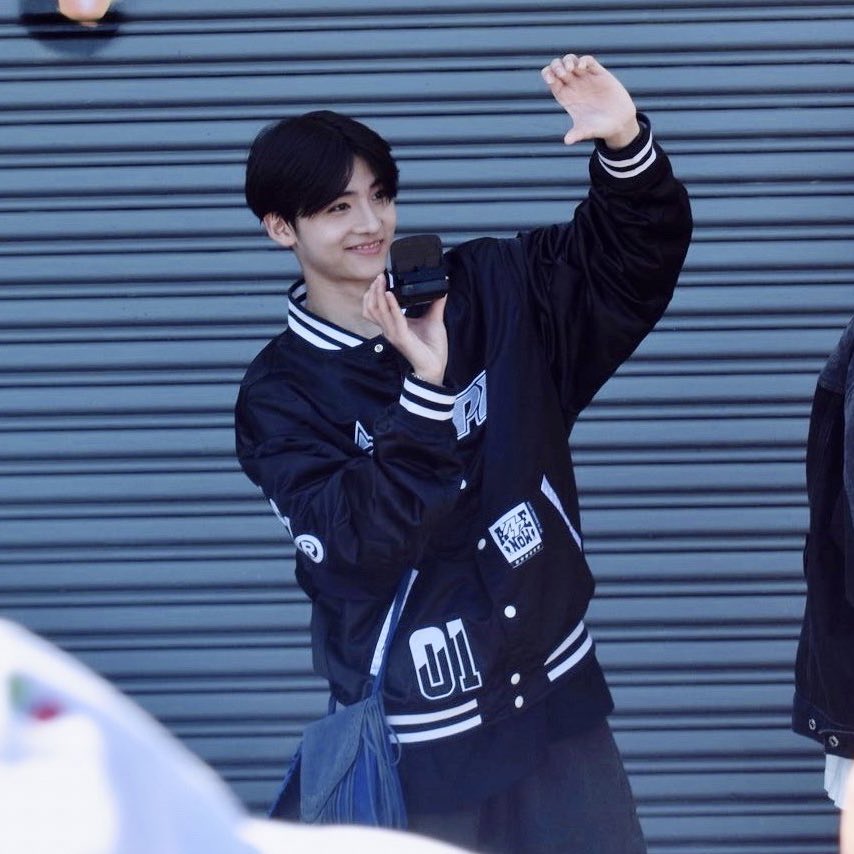 daily sangwon tweet media