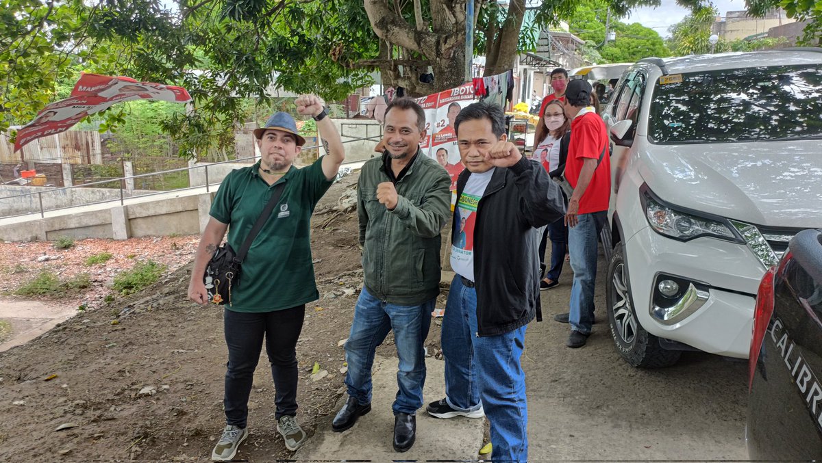 dangelo4senator's tweet photo. Kasama ang tatlong Senador ng PLM - Partido Lakas ng Masa dito sa Silang, Cavite. #DAngelo4Senator #KalikasanMuna https://t.co/fSUv3YUrjh
