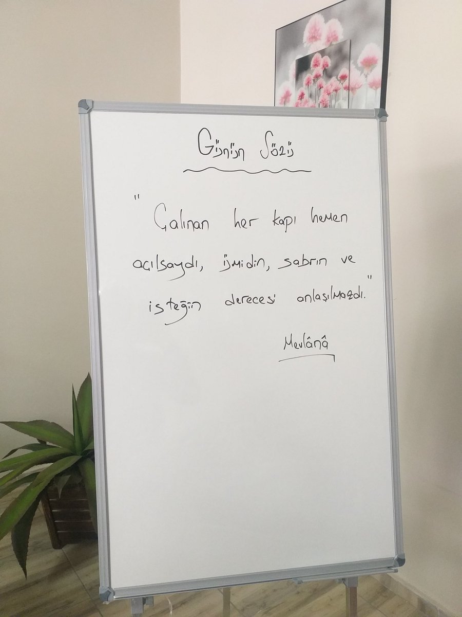 OvaHalk's tweet photo. @KTBKYGM @OdabasAli @bingolkultur #etkinkutuphane https://t.co/X6f14gNf7s