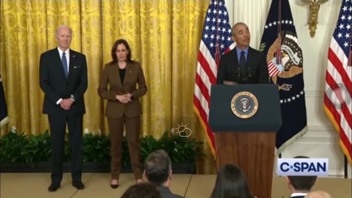 patrickokero's tweet photo. @POTUS @BarackObama @VP President Biden is so humble n full of respect to his former commander in Chief. I like it when these people are in one room. Cheers from kenya https://t.co/toFp2patjm