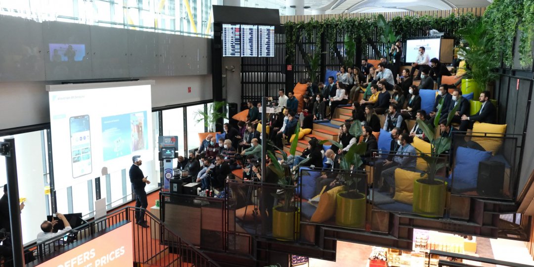 TAGTravel_Za's tweet photo. Istanbul Airport opens youth-focused lounge at the International Terminal Departure Level, offering an exclusive, relaxing and enjoyable travel experience for young people. The lounge is designed for passengers in the 15- to 30-year-old age group. https://t.co/llnvdDCXdG