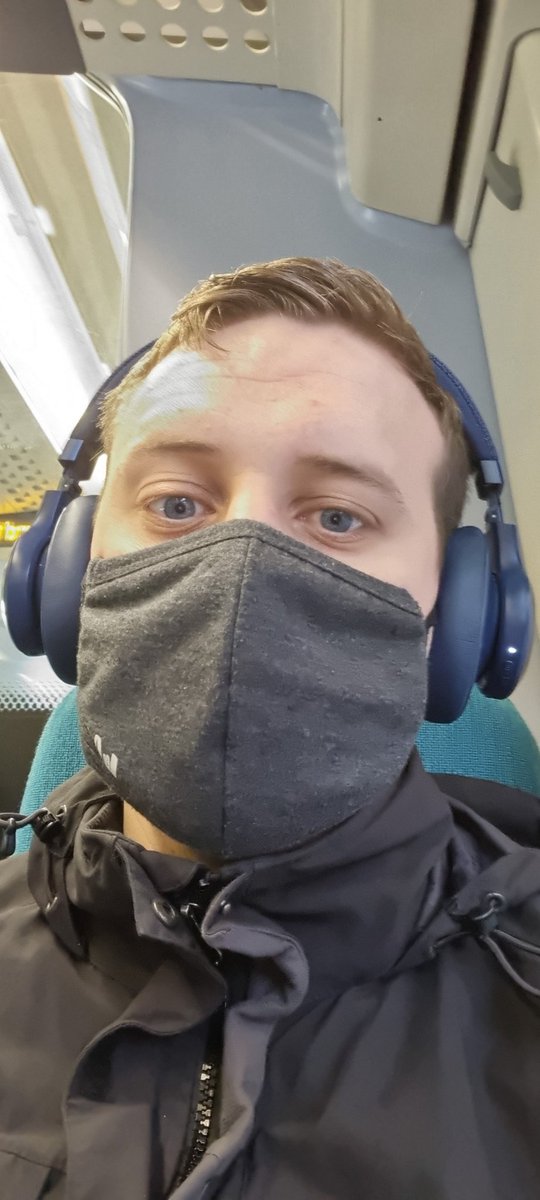 AdamStorer93's tweet photo. On the way to my first @brightonseo conference! Eeekk (I am more excited than I look, I promise!)
Hope to chat to anyone and everyone! #BrightonSEO #newbie https://t.co/R1lgw9AZ6r