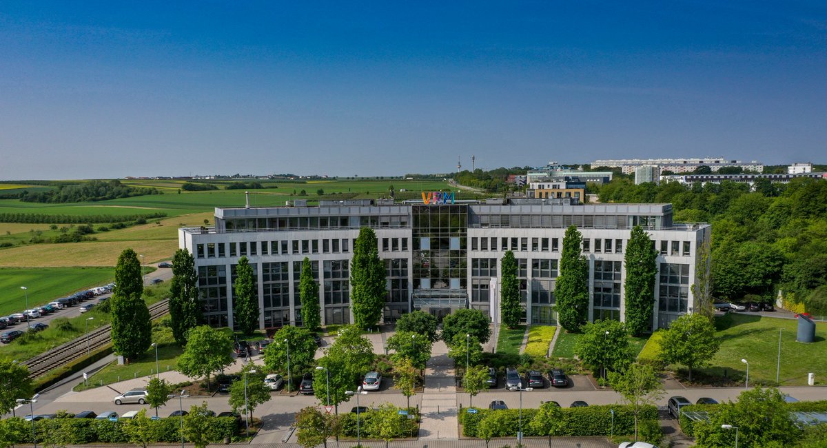 Bettina Schmidt tweet media