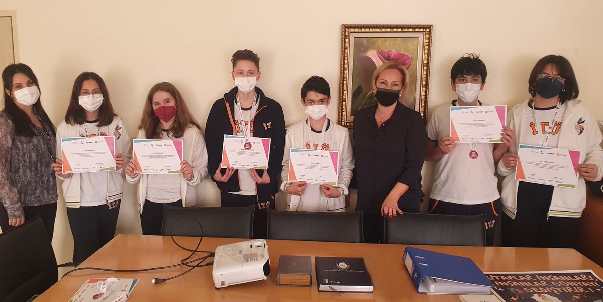 itugvo's tweet photo. #itugvo Dr. Natuk Birkan Ortaokulu Robotik Takımımız ITURobee Jr. 13 ilden 54 takımın yer aldığı FIRST LEGO League Challenge #FLL turnuvasını 7. sırada tamamlayarak okulumuzu başarıyla temsil etti. #itu1773

🔗https://t.co/WBYPItV6xP https://t.co/pAv0FQzMI0