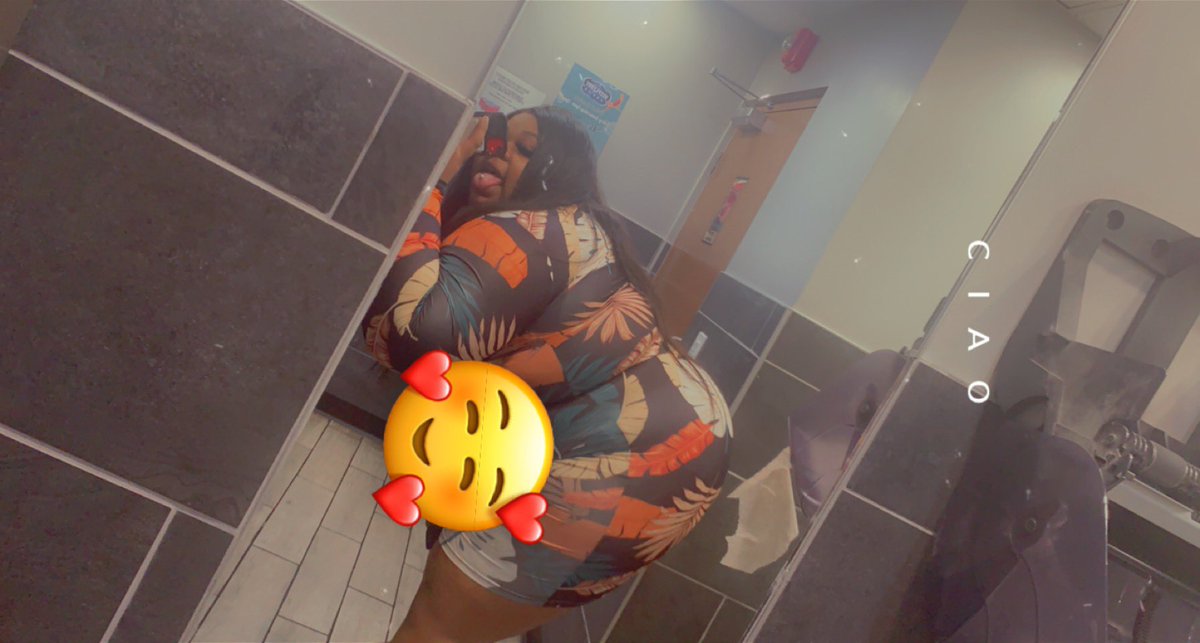 JaveeLove's tweet photo. I guess I should Update My Pics on here 😌 https://t.co/aPdxBwCjlM