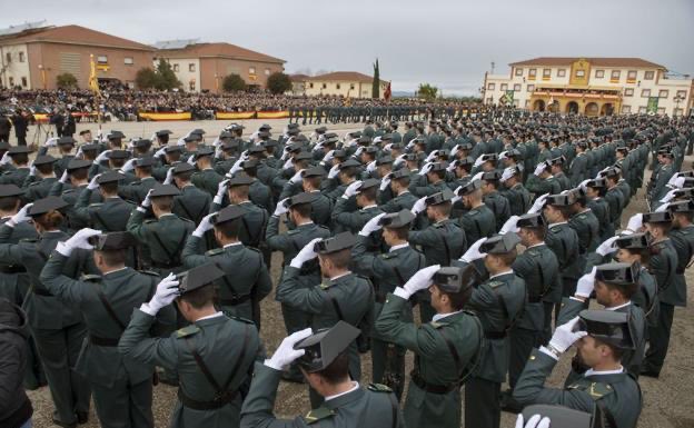 Hoy juran cargo la promoción 127 de Guardia Civil, disfrutad del día tan bonito, Honor y Gloría! 🤜🏻🤛🏻👮🏻‍♂️👮🏻👮🏻‍♀️