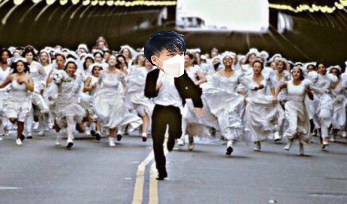 แถวหลังระวังล้มนะคะ #JENO