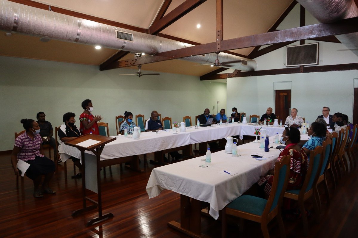 Femili PNG tweet media