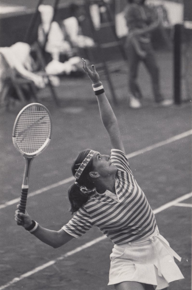 RctbArchivo's tweet image. María Victoria 'Vicky' Baldovinos, jugadora del @rctb1899 disputando en nuestro club los Campeonatos Internacionales de España de 1989 @RFETenis