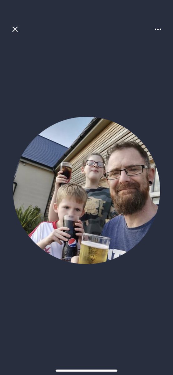 ailishmccarronx's tweet photo. Another Twitter troll. Making comments about someone’s appearance when he is a mental health nurse and also a father🤣🤣 bizarre behaviour, I hope ur okay hun x https://t.co/JfSvpH8ED6