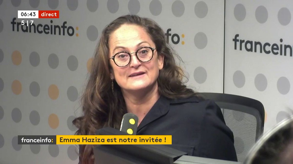 Demain_la_Ville's tweet photo. Sécheresse : "Je crois qu'on n'a pas compris ce qui arrive devant nous", alerte l'hydrologue Emma Haziza sur @franceinfo https://t.co/V5uwGFynk3 https://t.co/R2MlK8TFQp