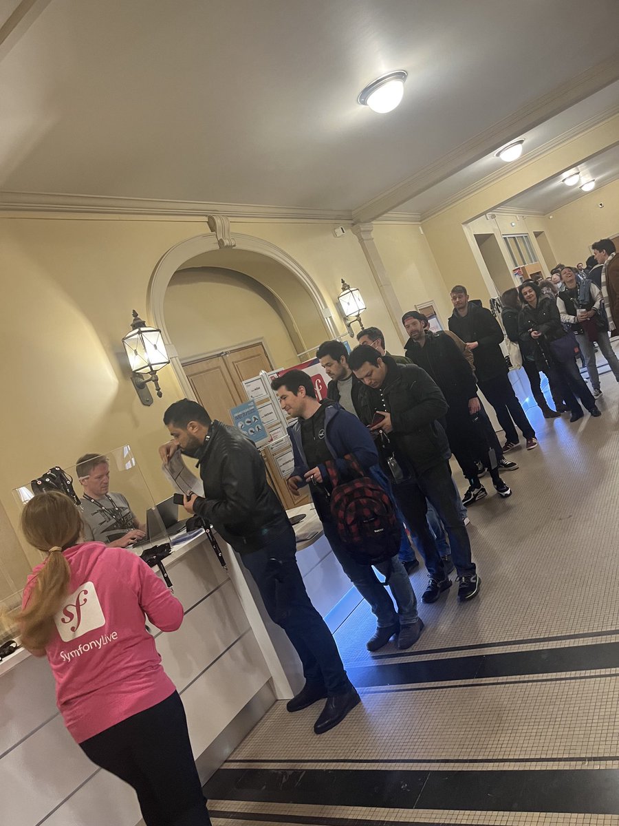 Jeanne Londiche tweet media