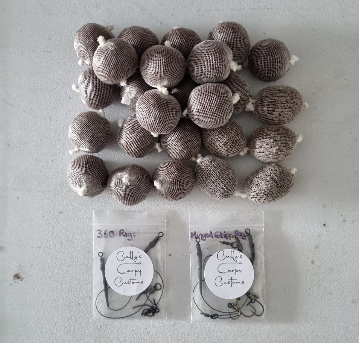 CarpinWithCally's tweet photo. 1 of the orders that went out yesterday!
2 X 360 Rigs
3 X Hinged Stiff Rigs
25 X Pacific Tuna CC Moore Pellet Balls
REMEMBER USE CODE OPEN10 FOR 10% DISCOUNT OFF ALL ORDERS!
#callyscarpycustoms #carp #carpfishing #carpfishinguk #360rig #ccmoore #pacifictuna https://t.co/QNYMaoZWfd