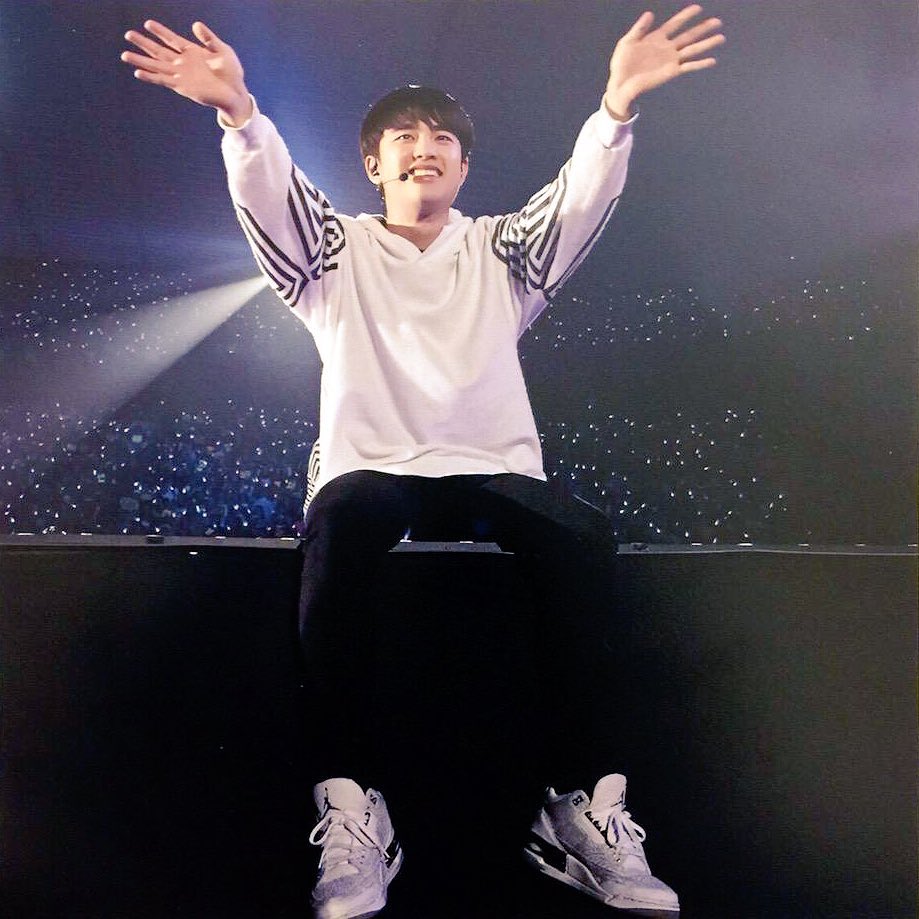ksoosmiling's tweet photo. https://t.co/qbbChWoHTM