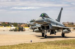 scan_sky's tweet photo. #RAF - Eurofighter Typhoon FGR4 - #ZK374 - #CHAOS011

Airborne From Mihail Kogălniceanu International Airport 🇷🇴 &amp; Currently Routing Towards Bucharest.

The #RAF Has 4 Typhoons Deployed To MK To Conduct NATO Air Policing Missions. https://t.co/b1ICJi4Thg