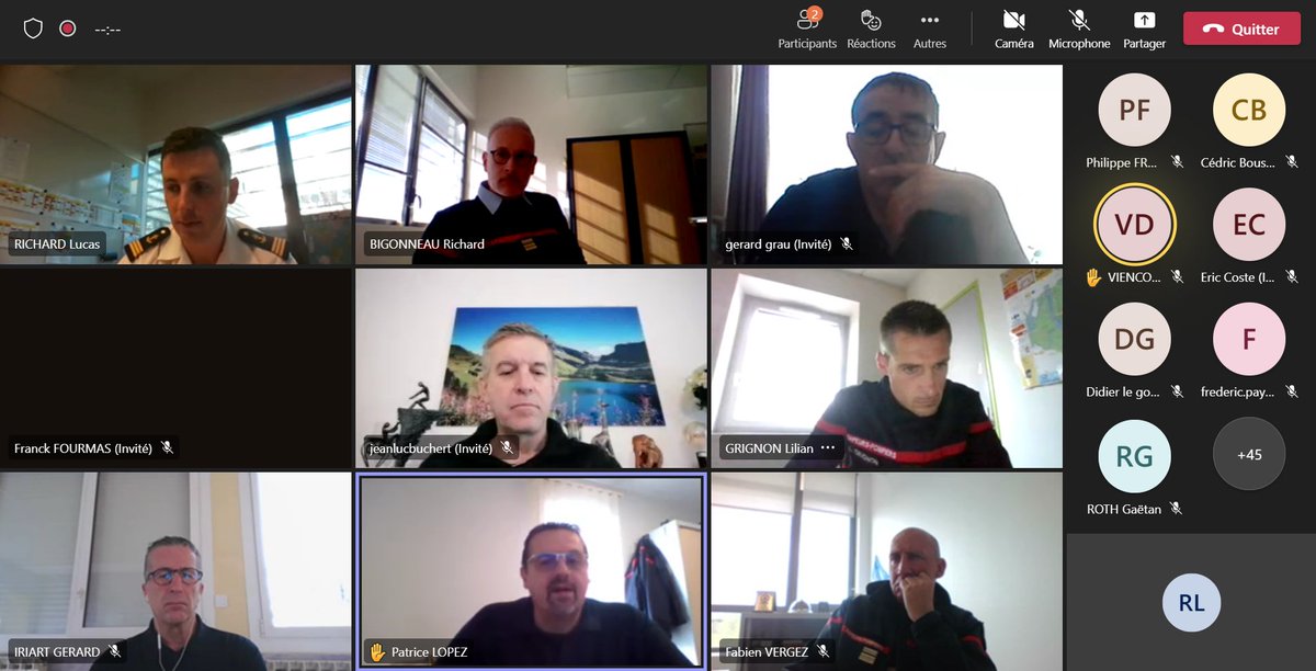 ENSOSP's tweet image. #Webinaire des formateurs accompagnateurs #FORAC aux emplois #opérationnels des chefs de site et de colonne, en cours.
👉Suivi des #formations du 1er trimestre 
➡️Bilan de la mise en œuvre des nouvelles formations intégrées
▶️Programme des semaines en #présentiel, etc.