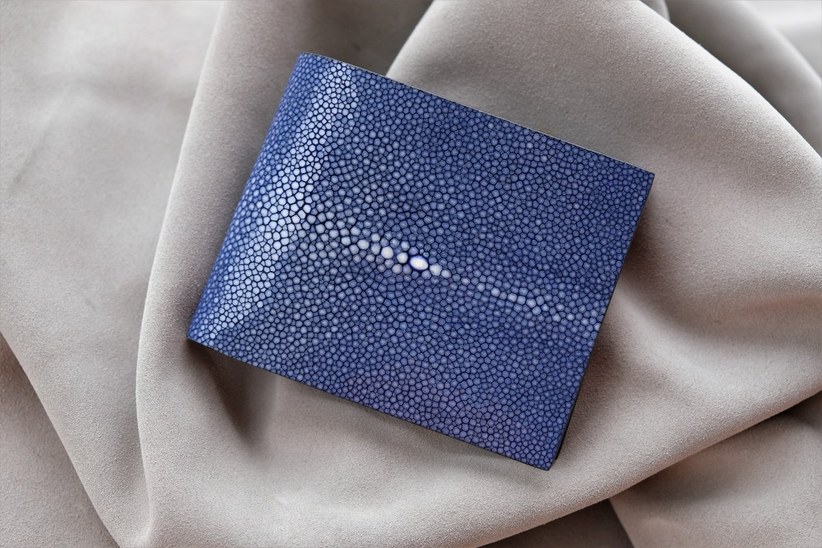 hoangduc1233's tweet photo. Stingray leather wallet made to order
#wallet #sharkwallet #wallets #walletshop #stingray #stingrays #stingraywallet #leatherwallet #leatherwalletph #customwallet #customwallets #bespokewallet #bespokewallets #vintagewallet #vintagewallets #hongkong #hongkongwallet #singapore https://t.co/cHnfSo69bN