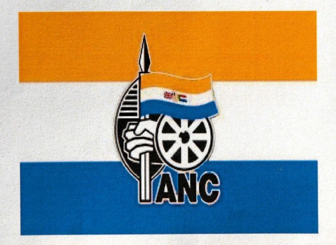 Qhawe___L's tweet photo. In just four years Thomas Sankara had left Burkina Faso &amp; Africa with a blueprint to true liberation.

In 28 years ANC is making people have a desperate reconsideration about Apartheid. https://t.co/cUUYunlxD1
