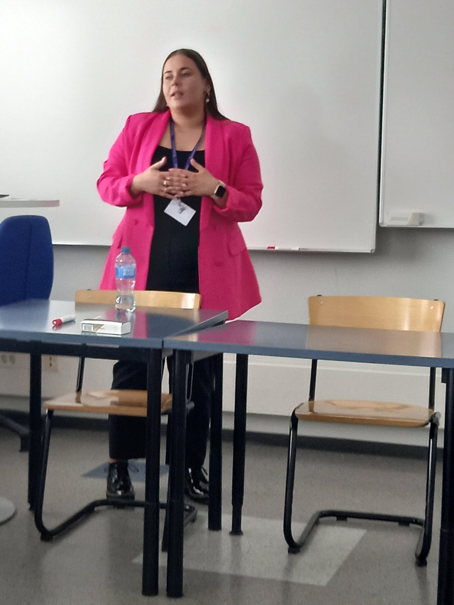 pauline logue tweet media