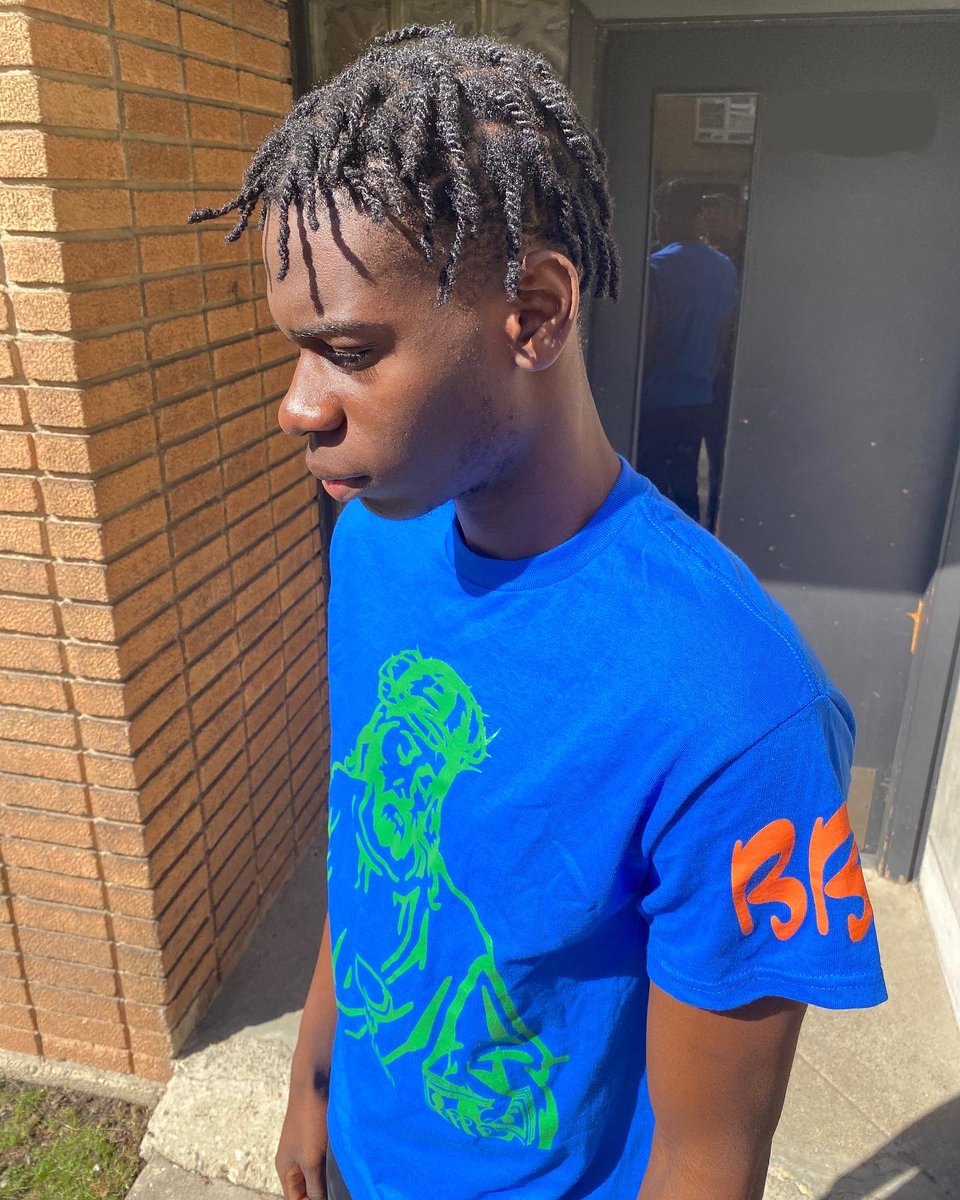 122_clothing's tweet photo. “Cash Christ” T-shirts now available!!!! Website link in bio https://t.co/a8p8J7E8Vw