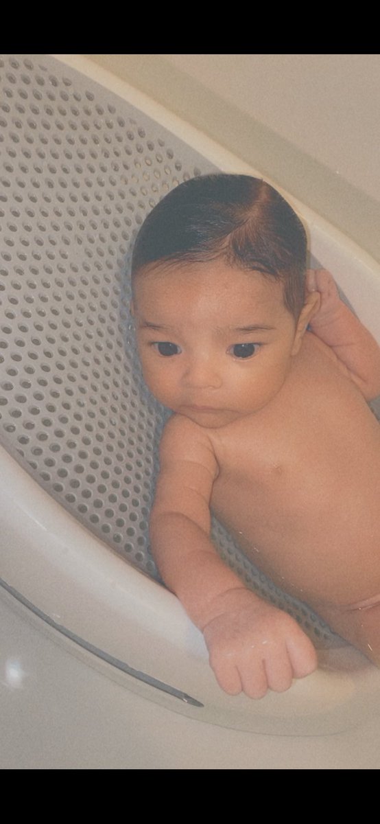 alanalynn19's tweet photo. the boy i love most 👼🏼 #cdlj https://t.co/48Ywb3WtE9