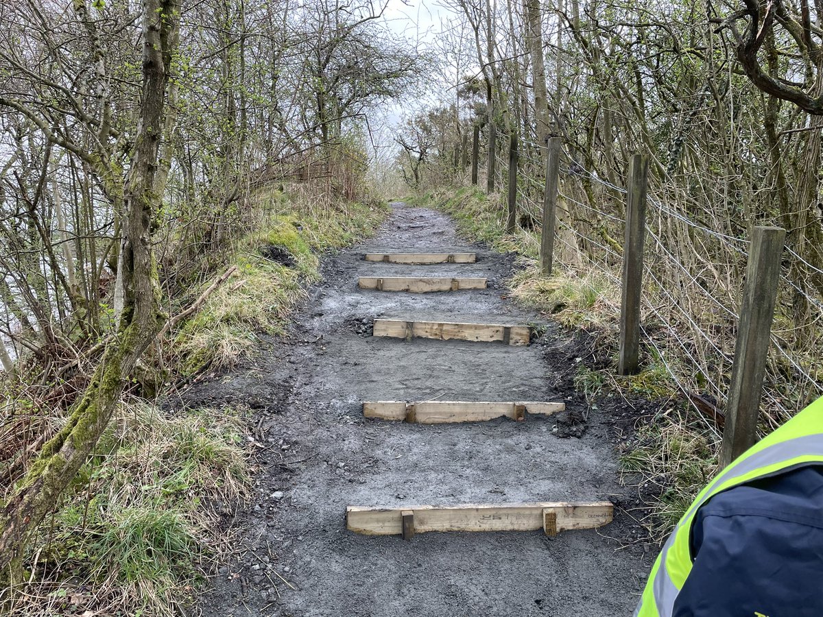 Some photos from the last few weeks work with <a href="/ClacksCouncil/">Clackmannanshire Council</a> dong some path works and step replacement. <a href="/TCVtweets/">The Conservation Volunteers (TCV)</a>  #GetInvolved #greenspaces #outdoors