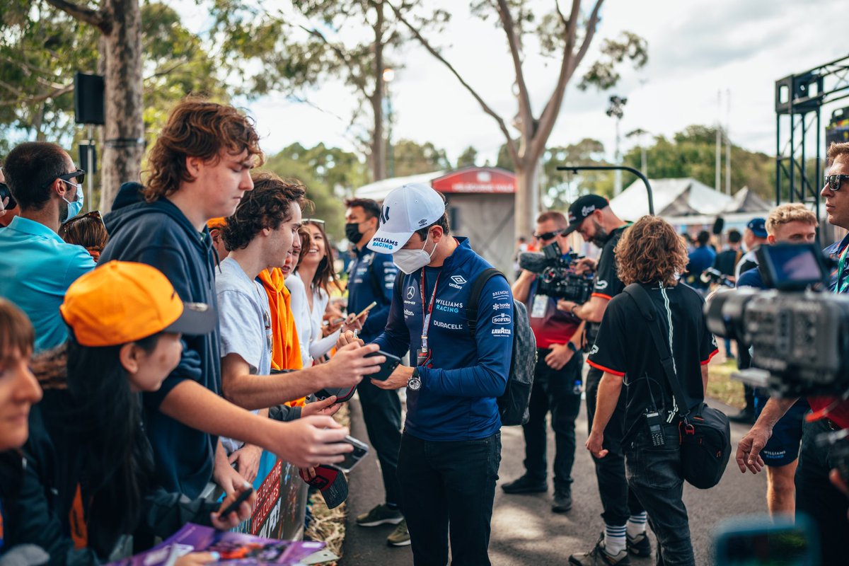 It’s amazing to be here, Albert Park! 🇦🇺 #AustralianGP #NL6