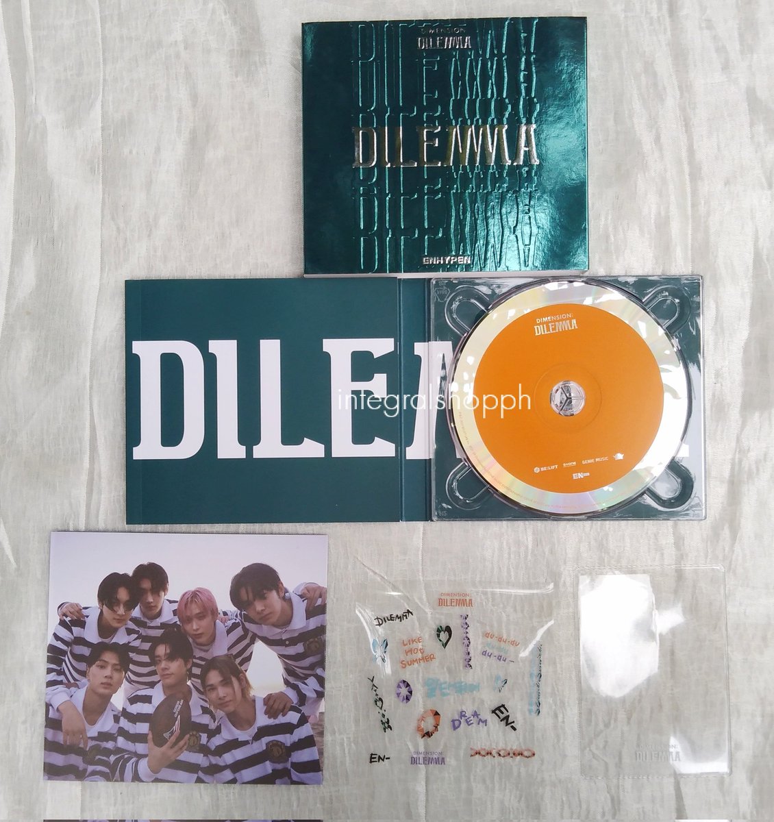 integralshopph's tweet photo. WTS/LFB/ONHANDS

ENHYPEN
Dimension: Dilemma Album (Essential Version)

💵 150php + sf
✅ ob, pb, cd, toploader, poster, sticker

— mine or dm to claim ! https://t.co/Pb2Damdwg7