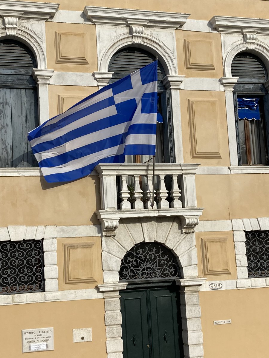GrandTouristUK's tweet photo. Spring is in the air #Venice #2022 from #Caposile to San Giorgio dei Greci - there’s sunshine + a light breeze - heaven! https://t.co/31pOvfLeHf