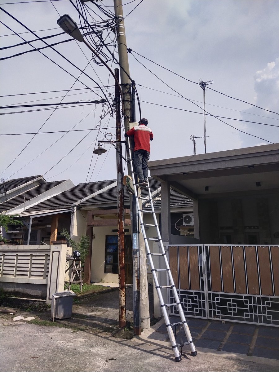icantea's tweet photo. Maaf Mas Mas Indihome, alangkah lebih baik bila akan ada penggantian box, sekalian diinfo kepada customer dulu dong yoo 🙏🏼 https://t.co/a5sXHVSzt0