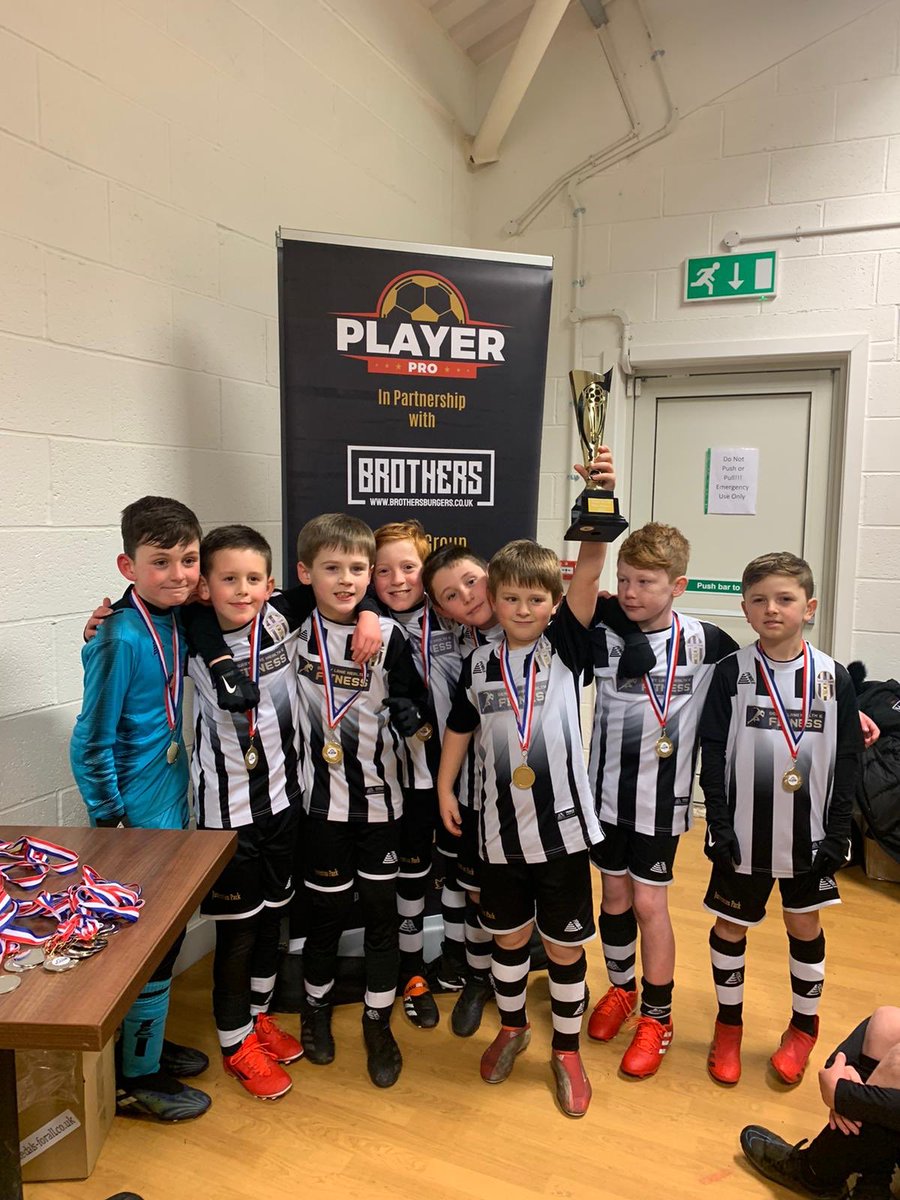 𝔼𝕒𝕤𝕥𝕖𝕣 ℂ𝕦𝕡 𝕌𝕡𝕕𝕒𝕥𝕖...

🚨 Place Available 🚨 

🔟We have a space become available in U10 section of the Easter Cup

⚽️ 12:30pm KO
📍 Simpsons 3G
📊 Med Ability 
📅 Friday 15th April
💰 £45 
⏰ 12min games (min 5)

🤝 RTs appreciated

PlayerProUK | Leading The Way