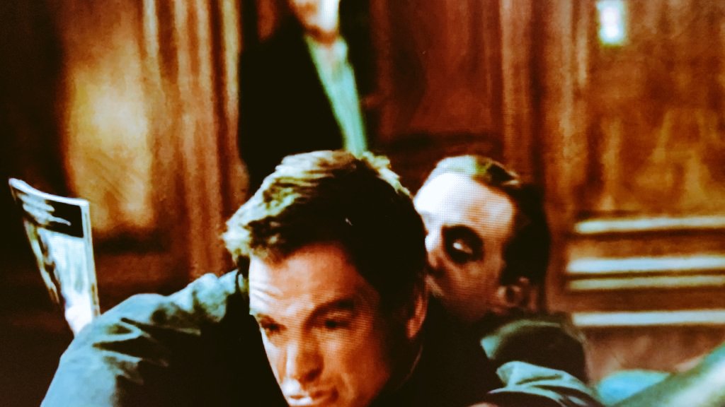 emichelle_24's tweet photo. トニーとマクギーが精神科医にゲイのカップルと思われる流れ好き🤣
#NCIS 5x05 #DiNozzo #McGee #ncisjp #FOXチャンネル https://t.co/MlRJkbDBRX