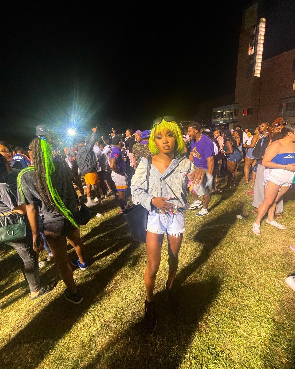 hadiyadoll's tweet image. #springfest2k22 🛸