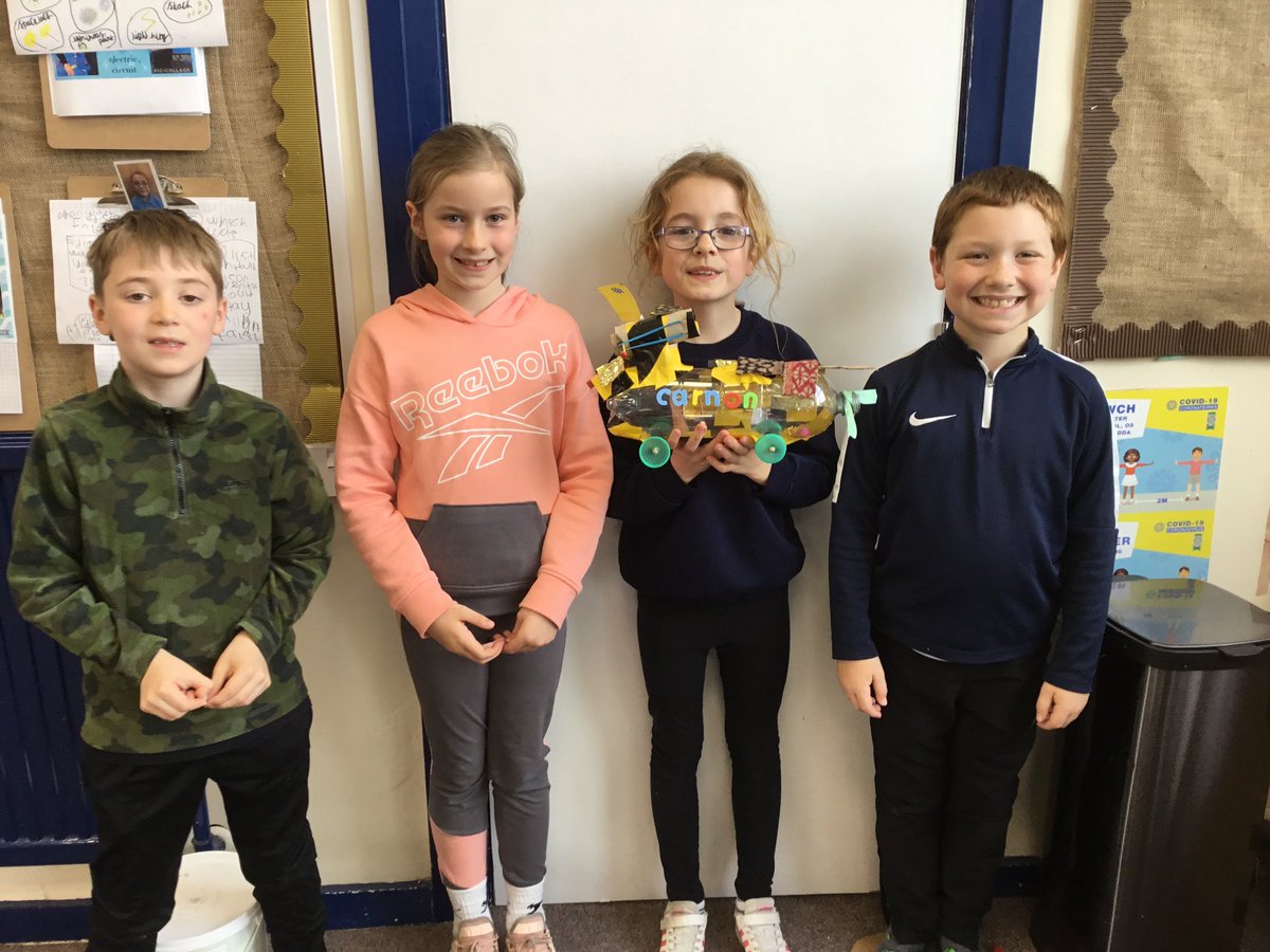 hook_morlo's tweet photo. Dosbarth Morlo have been using their forces knowledge this week to create their own moving toy! @hook_primary https://t.co/gwInZpRWT5