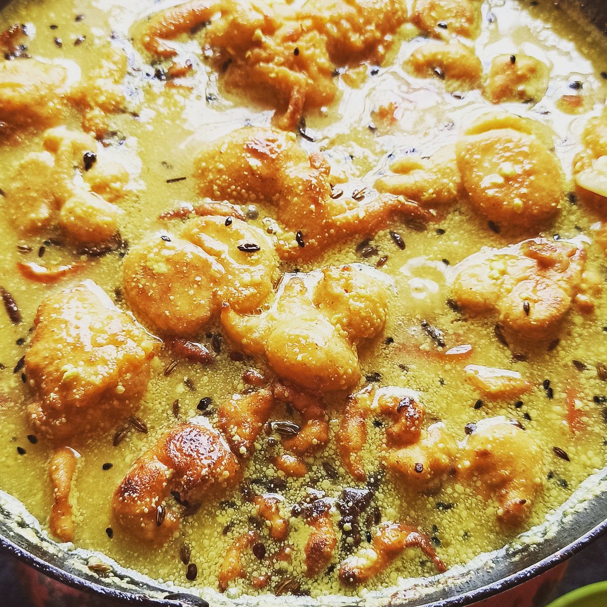 ParijaRekha's tweet photo. Guess d item ??
.
.
.
Hint:-tangy in taste
#hungryhead #FoodieBeauty #odiafood https://t.co/8ASvVi3Jgo