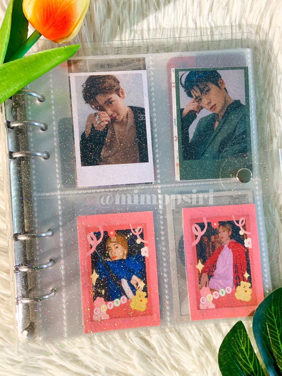 mimppsiri's tweet photo. ♡แฟ้มใส่การ์ดกลิตเตอร์♡

📍: มีไส้ให้ 25 แผ่น ใส่ได้ 200 ช่อง
🖼 : ขนาด 18.5 *19.5 (ไม่ใช่ขนาด A5 นะคะ)
📒 : ไส้ 4 ช่อง / 2 ช่อง
🖍 : ใส / ม่วง / พีช
�� : ส่งแฟลชฟรี  X มีเก็บปลายทาง
✉️ : สนใจหรือสอบถาม DM มาได้เลยน้าา

#แฟ้มการ์ด #แฟ้มใส่การ์ด #แฟ้มเก็บการ์ด #ตลาดนัดแฟ้มการ์ด https://t.co/L5rcyUaTqq