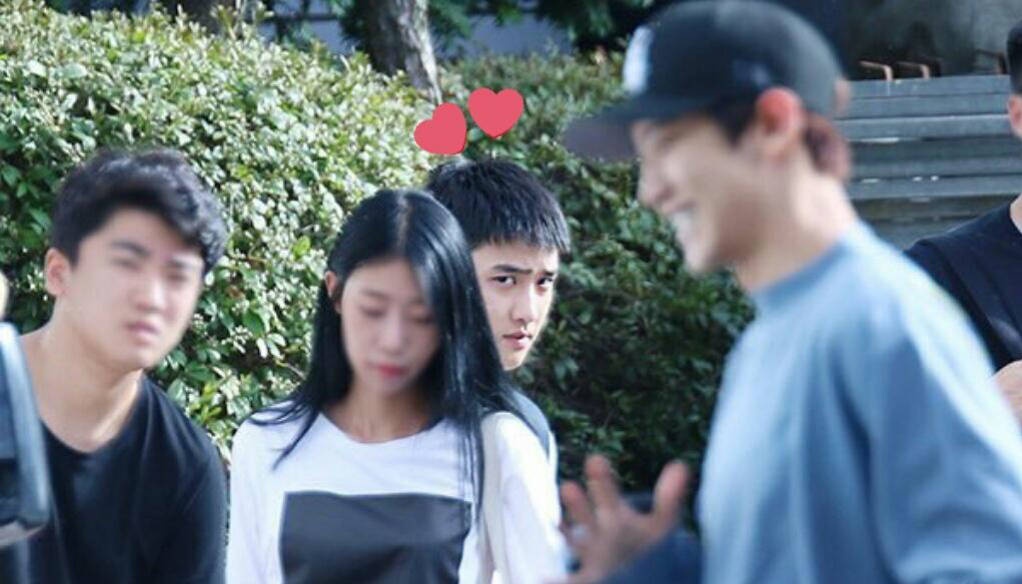 bIoomingsoo's tweet photo. caption these chansoo pics 😂 https://t.co/APUqvkoMOt