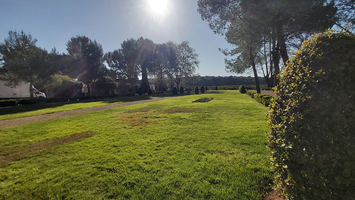 Guardian_UIA's tweet photo. Todo listo para la presentación del #ProyectoGuardian en la Vallesa de Mandor de Riba-Roja de Turia. Celebramos la puesta en marcha de la infraestructura contra incendios más grande de Europa y la segunda más grande del mundo, ubicada en el Parc Natural del Túria en #Valencia. https://t.co/3CxrNx4k2v